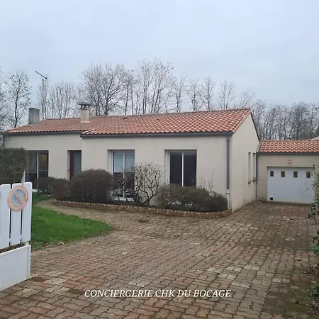 Holiday home L'herbier Ensoleillee Charmante Maison A 10 Min Du Puy Du Fou